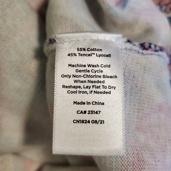 Talbots Garden Medallion Crewneck Sweater Size XS, Preppy, Colorful - Picture 7 of 9